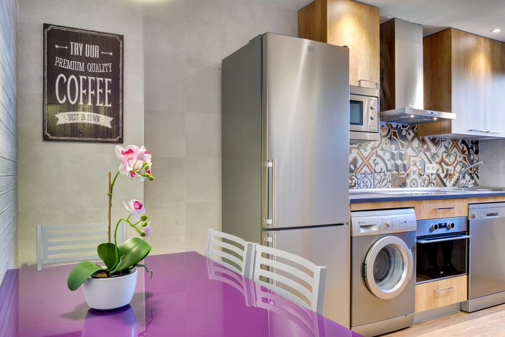 Apartamentos San Lazaro Сарагоса Экстерьер фото